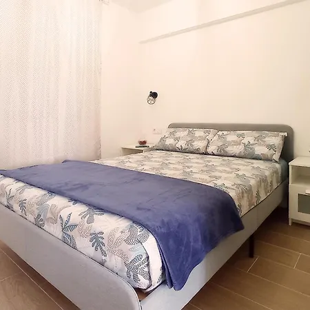 Apartamento Playa De Americas - Frente Al Mar